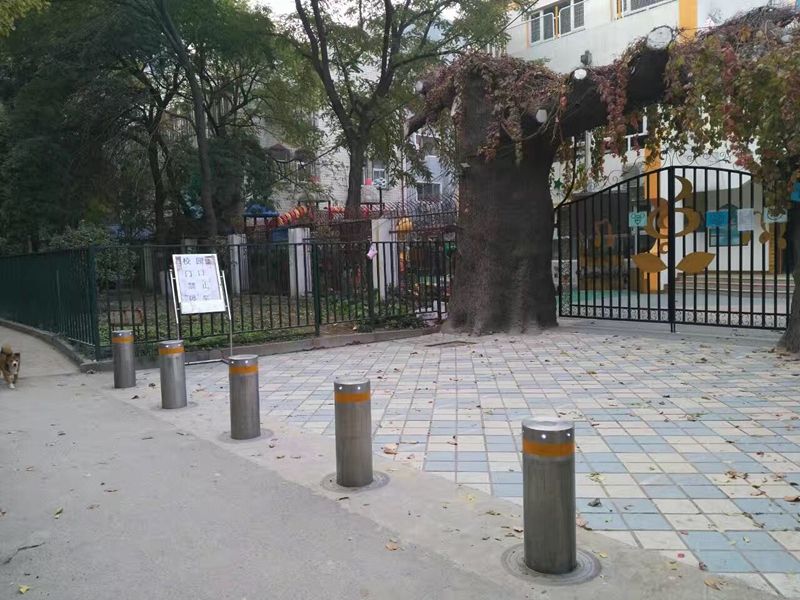 校园升降柱使用需要注意什么?